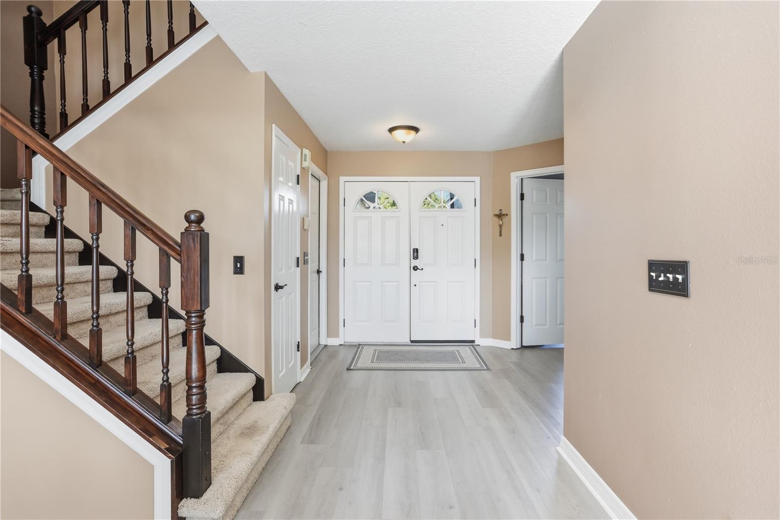 3685 GATLIN PLACE CIRCLE