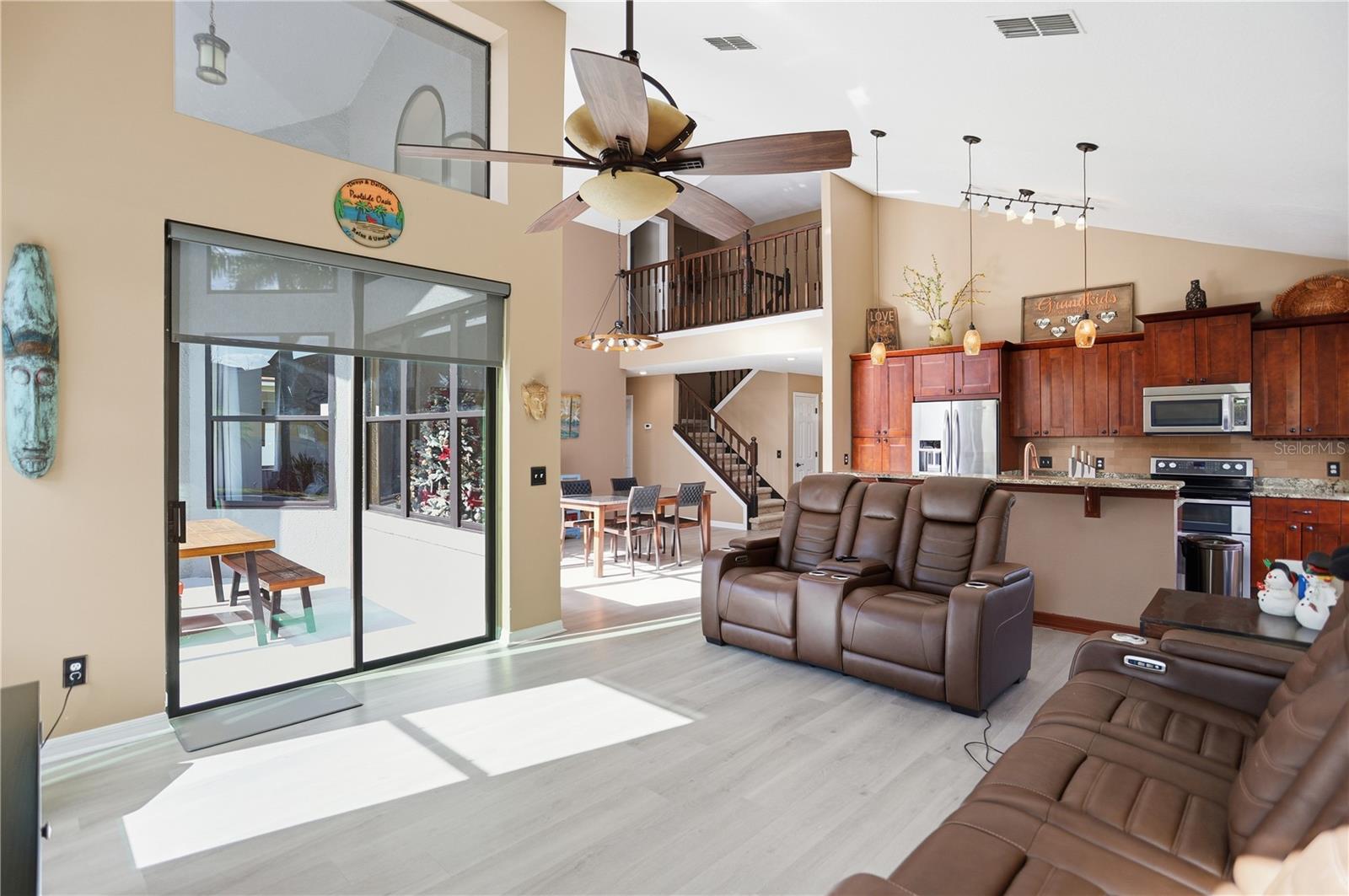 GATLIN PLACE PH 02 - Residential