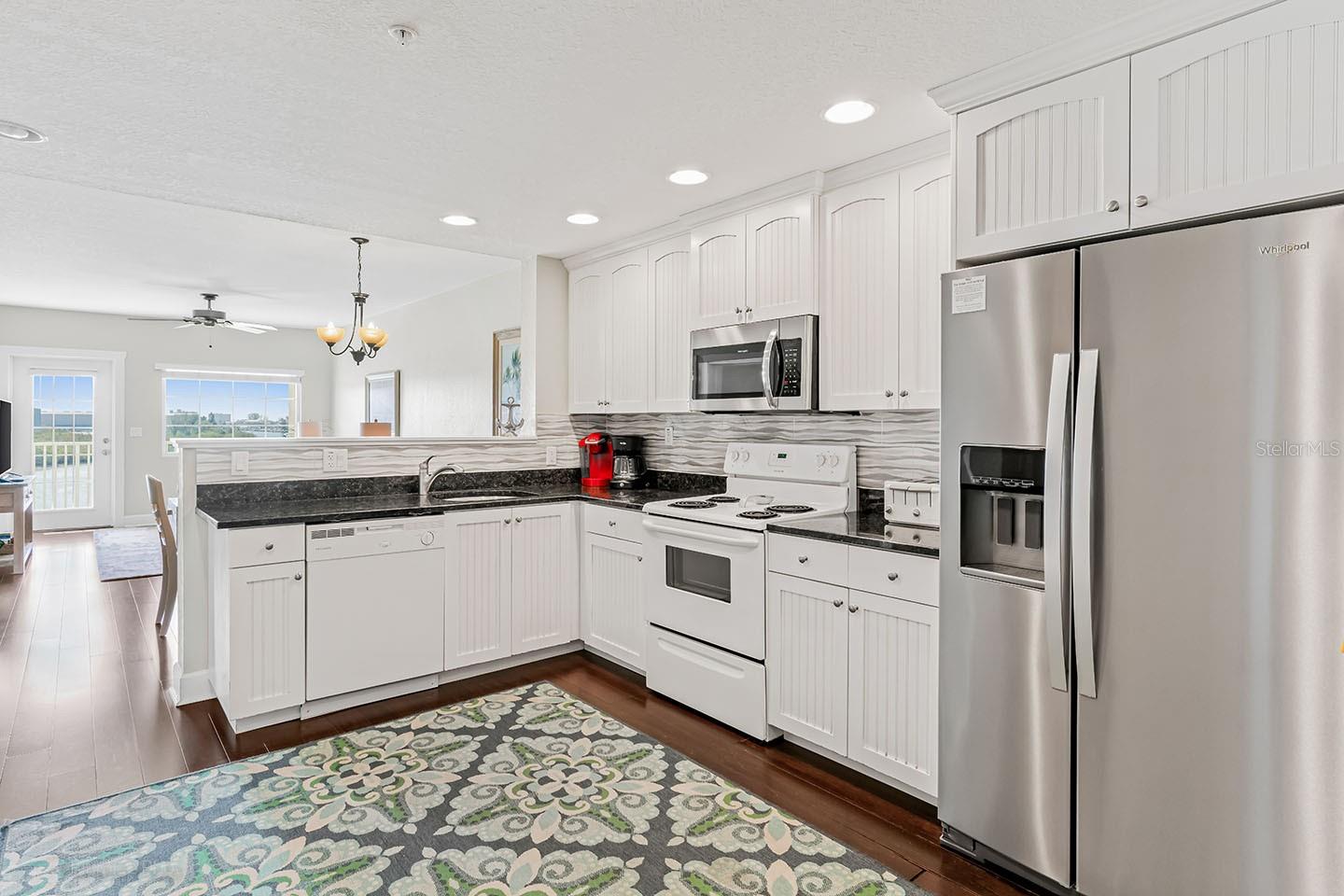 HARBOURSIDE AT MARKER 33 VACATION CONDO - Residential