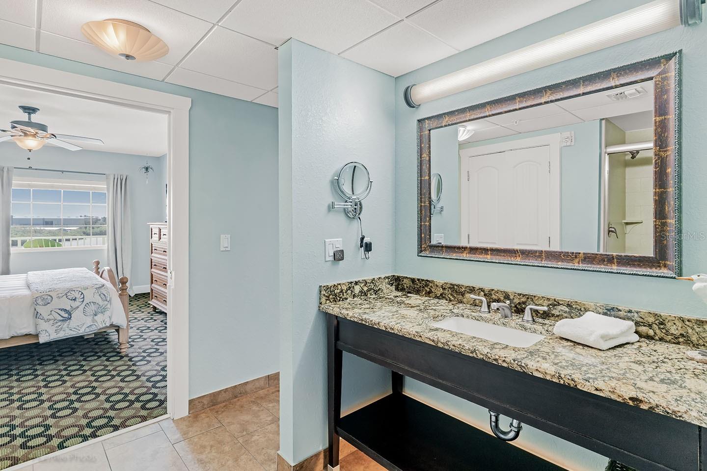 HARBOURSIDE AT MARKER 33 VACATION CONDO - Residential