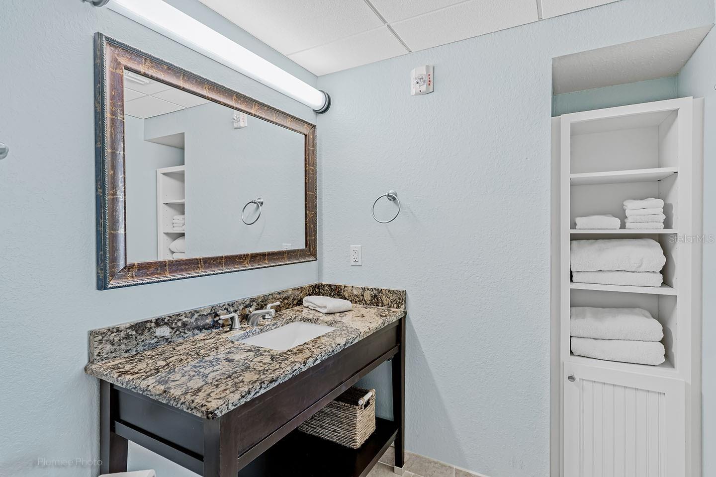 HARBOURSIDE AT MARKER 33 VACATION CONDO - Residential