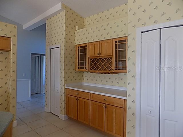 HERITAGE OAKS GOLF & COUNTRY CLUB - Residential