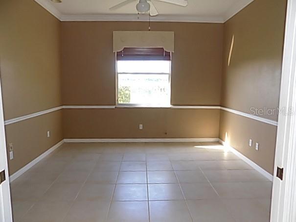 HERITAGE OAKS GOLF & COUNTRY CLUB - Residential