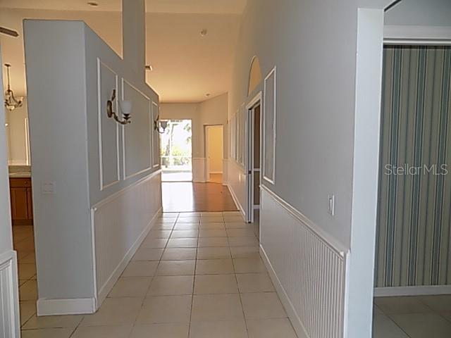 HERITAGE OAKS GOLF & COUNTRY CLUB - Residential