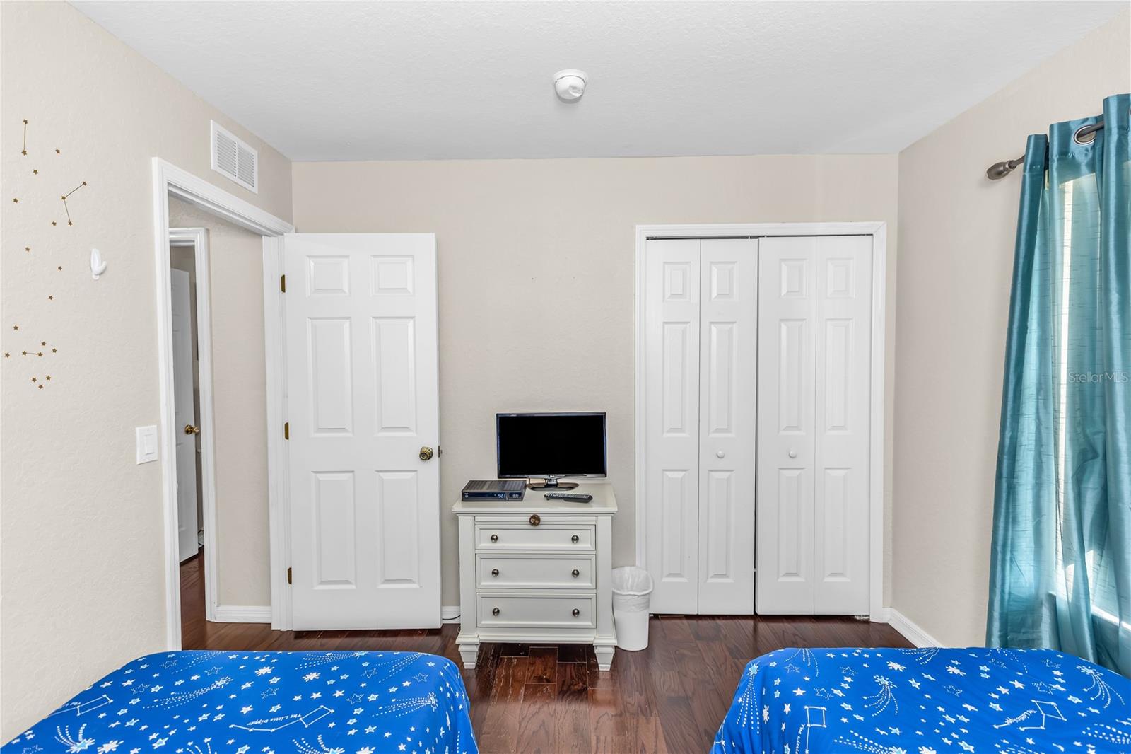 REGAL PALMS AT HIGHLAND RESERVE PH 04 - Residential