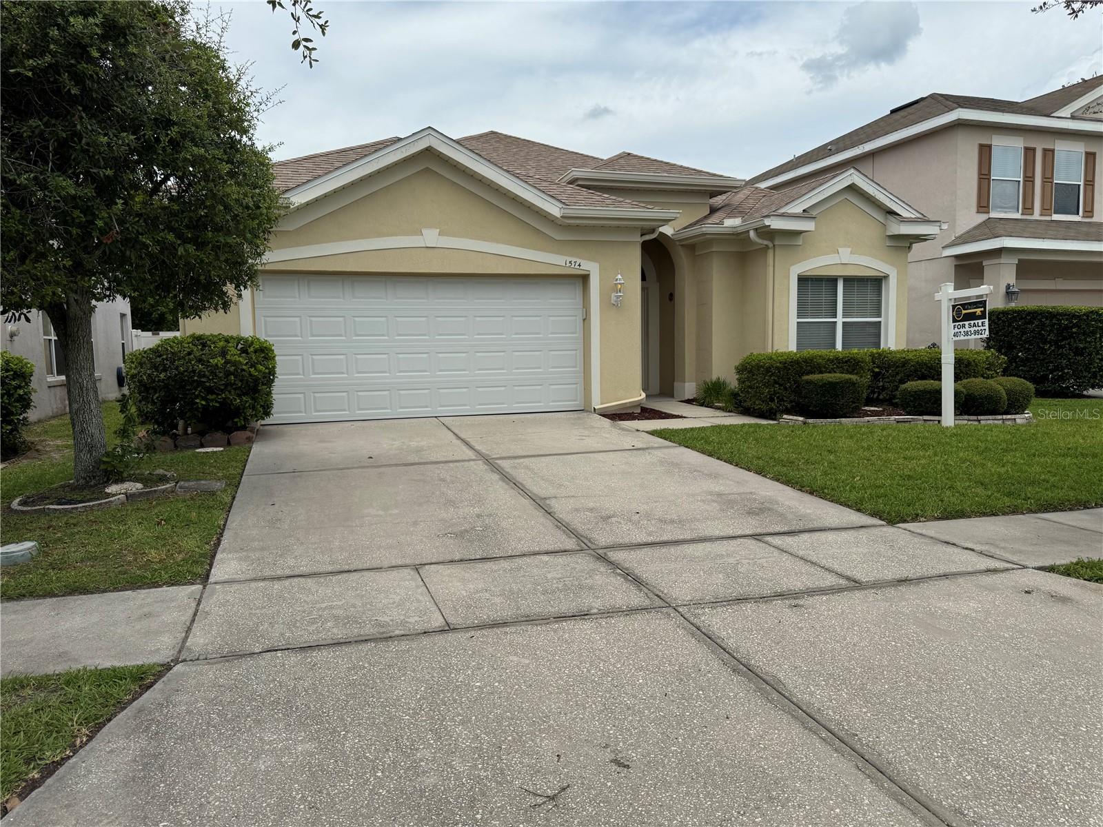1574 DERBY GLEN DRIVE