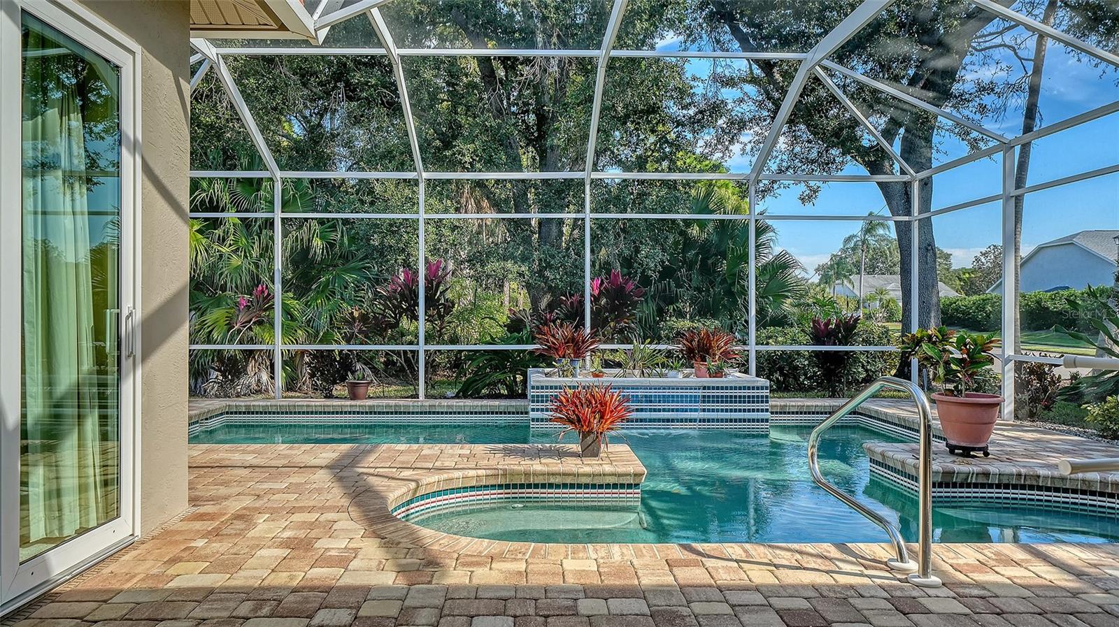 STONEYBROOK GOLF & COUNTRY CLUB - Residential