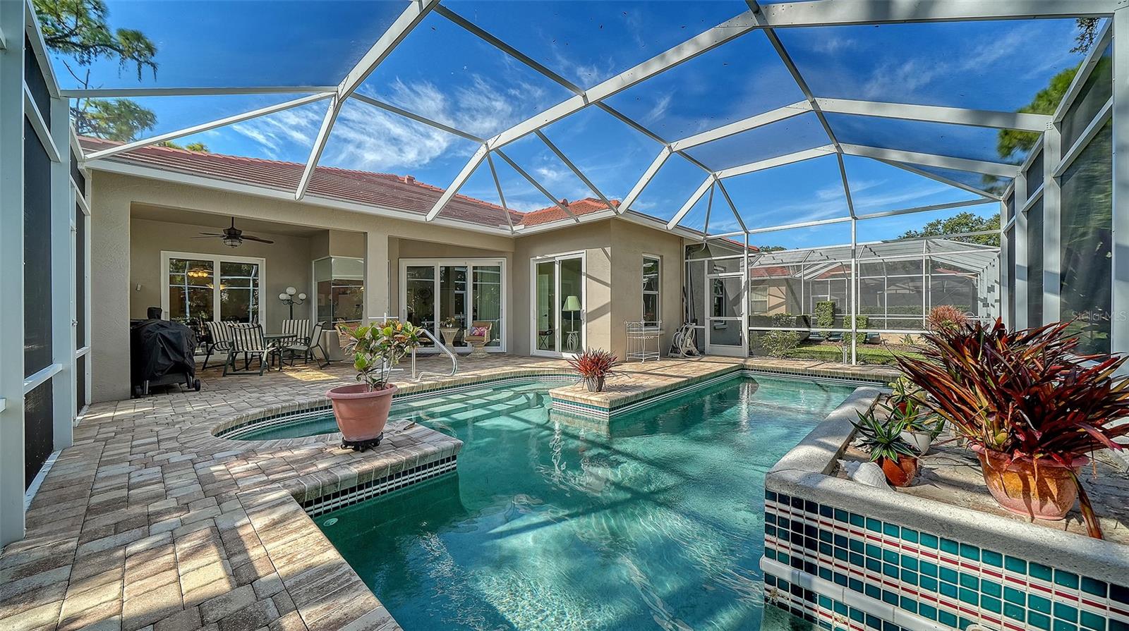 STONEYBROOK GOLF & COUNTRY CLUB - Residential