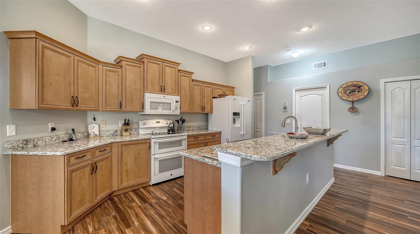 STONEYBROOK GOLF & COUNTRY CLUB - Residential