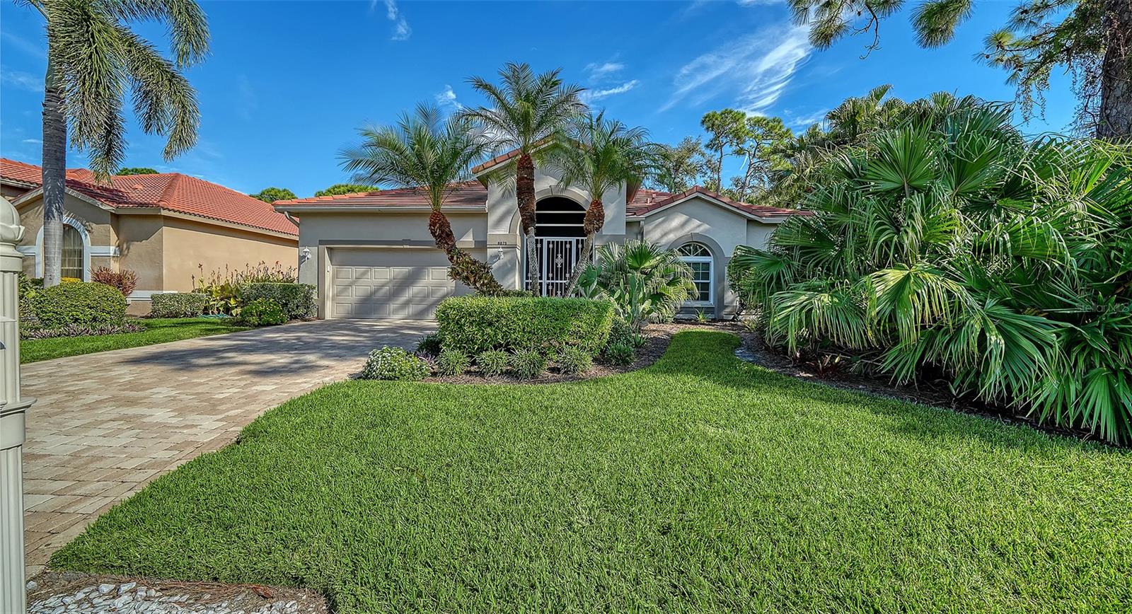 STONEYBROOK GOLF & COUNTRY CLUB - Residential