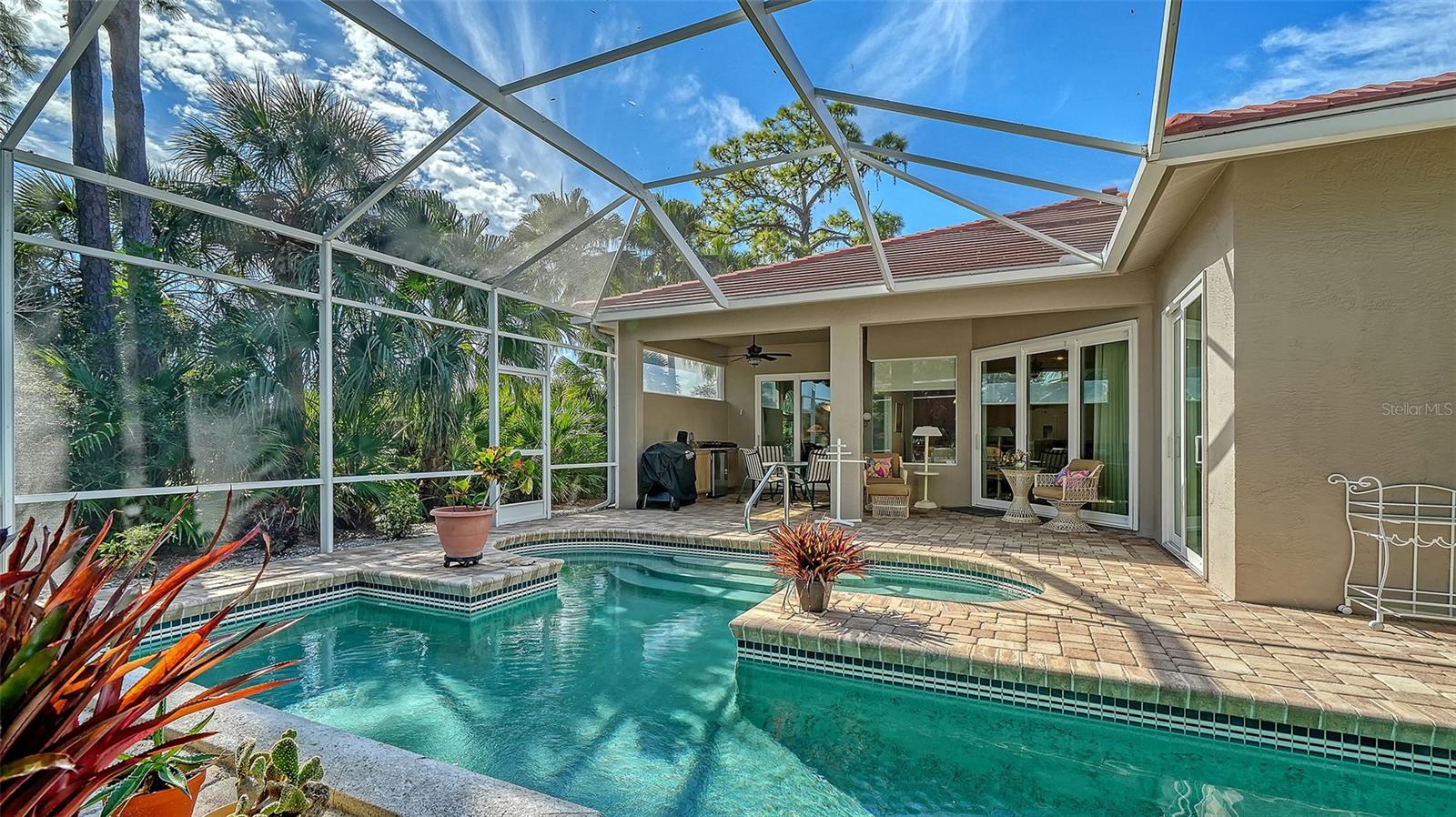 STONEYBROOK GOLF & COUNTRY CLUB - Residential