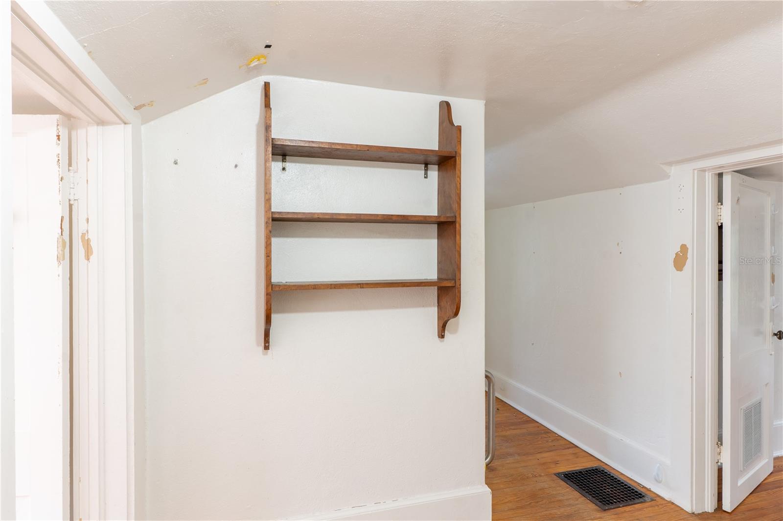 ELLIOT & LENGLE ADDN-HIGHLAND HEIGHTS - Residential