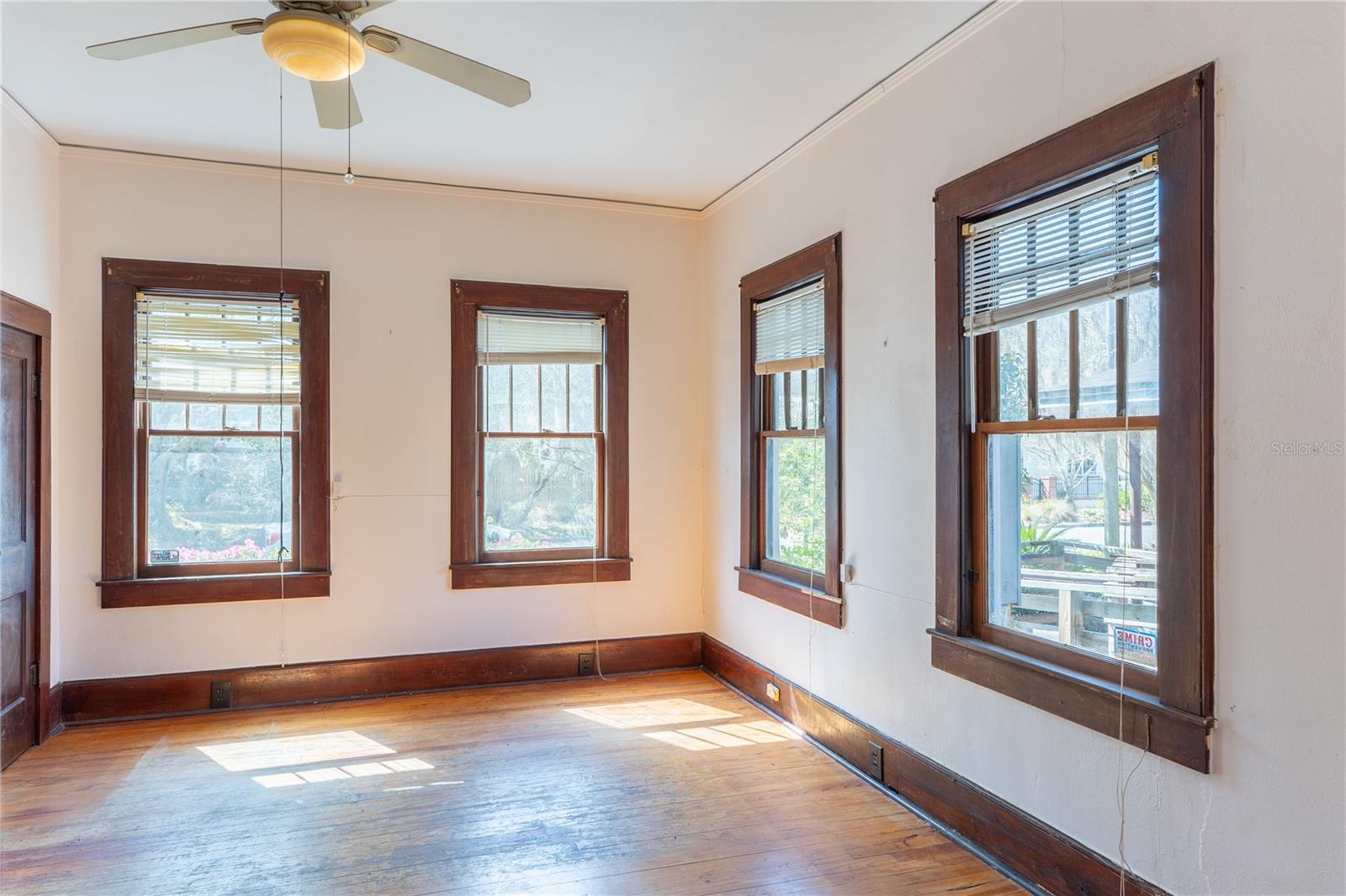 ELLIOT & LENGLE ADDN-HIGHLAND HEIGHTS - Residential