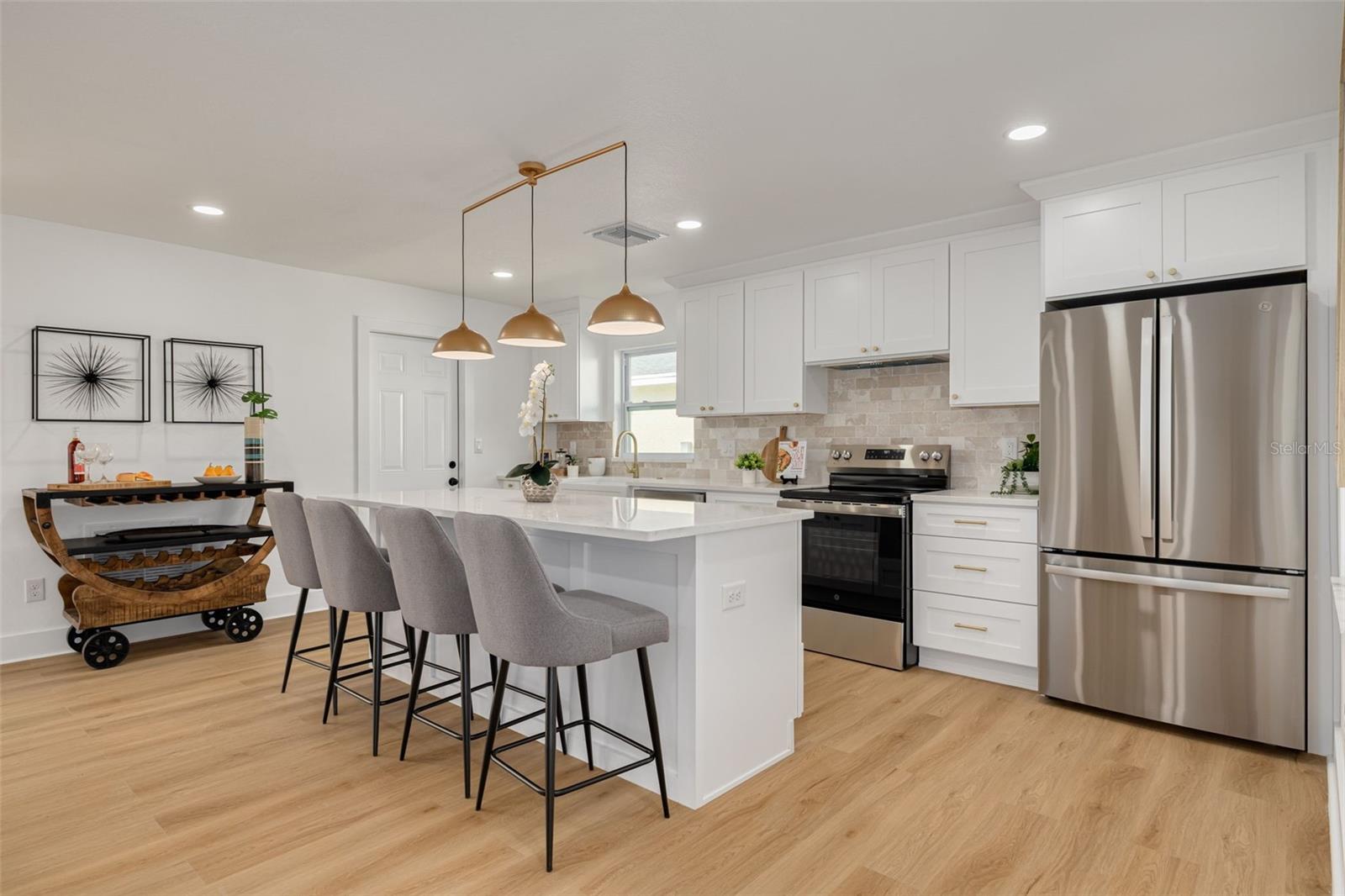 LAKE ALISON SUB PH II - Residential