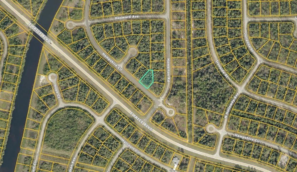 Photo of 14 Hampshire Circle, North Port, FL 34288 (MLS # D6147134)