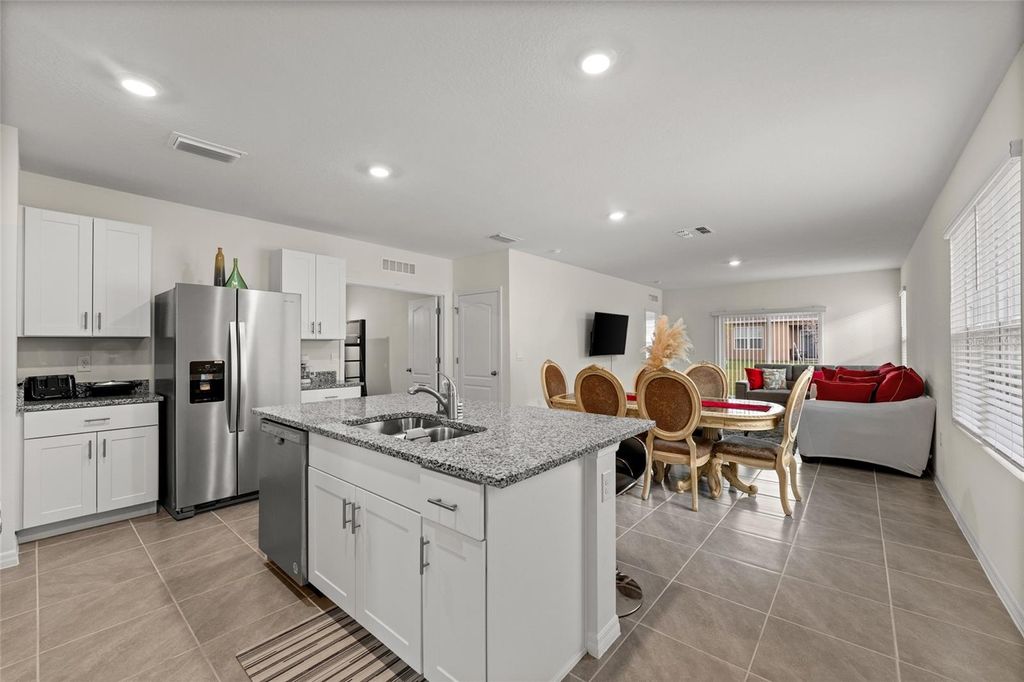 Photo of 1792 Bull Hill Road, Kissimmee, FL 34744 (MLS # O6318608)