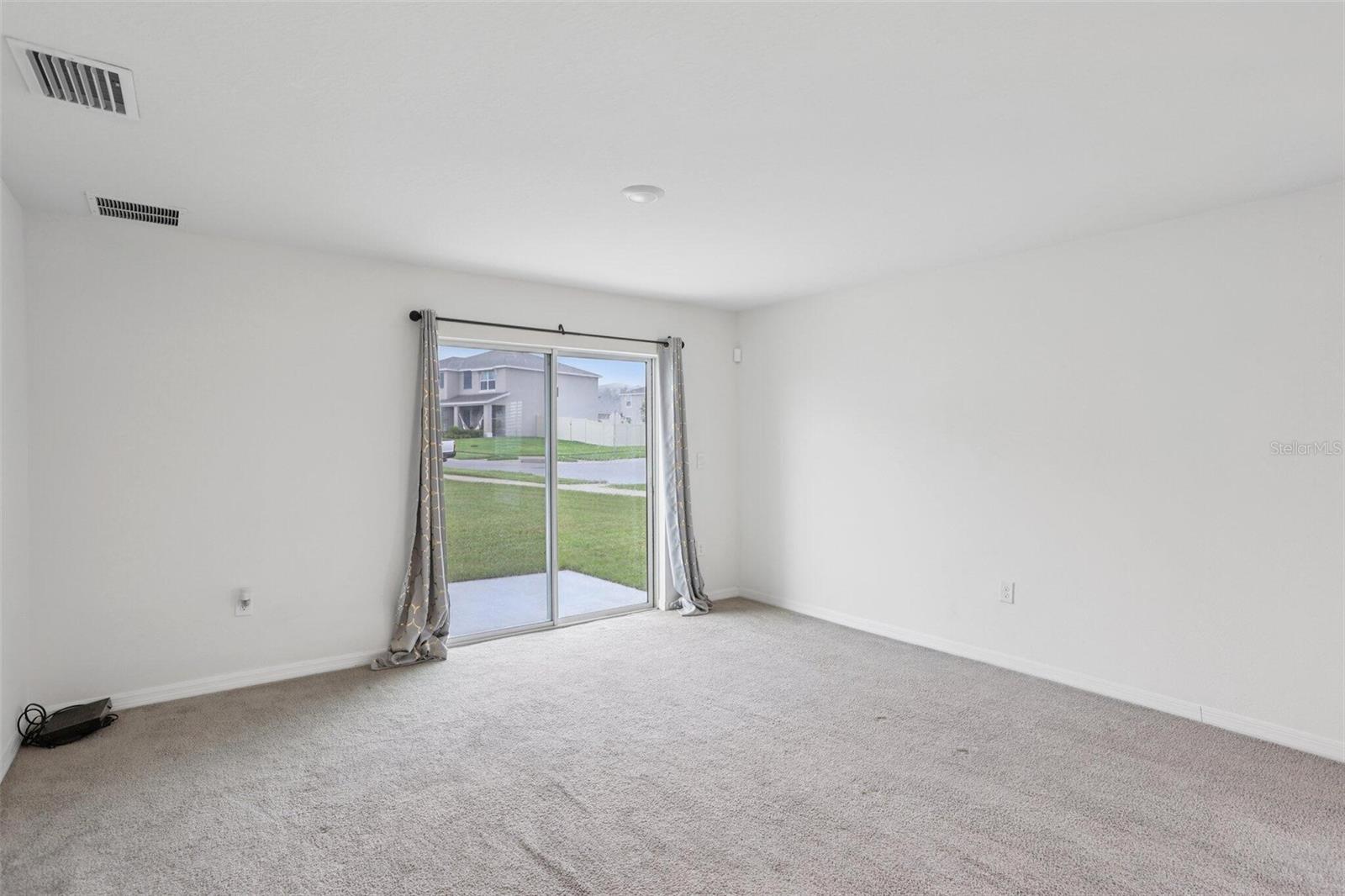 ZEPHYR LAKES SUB - Residential