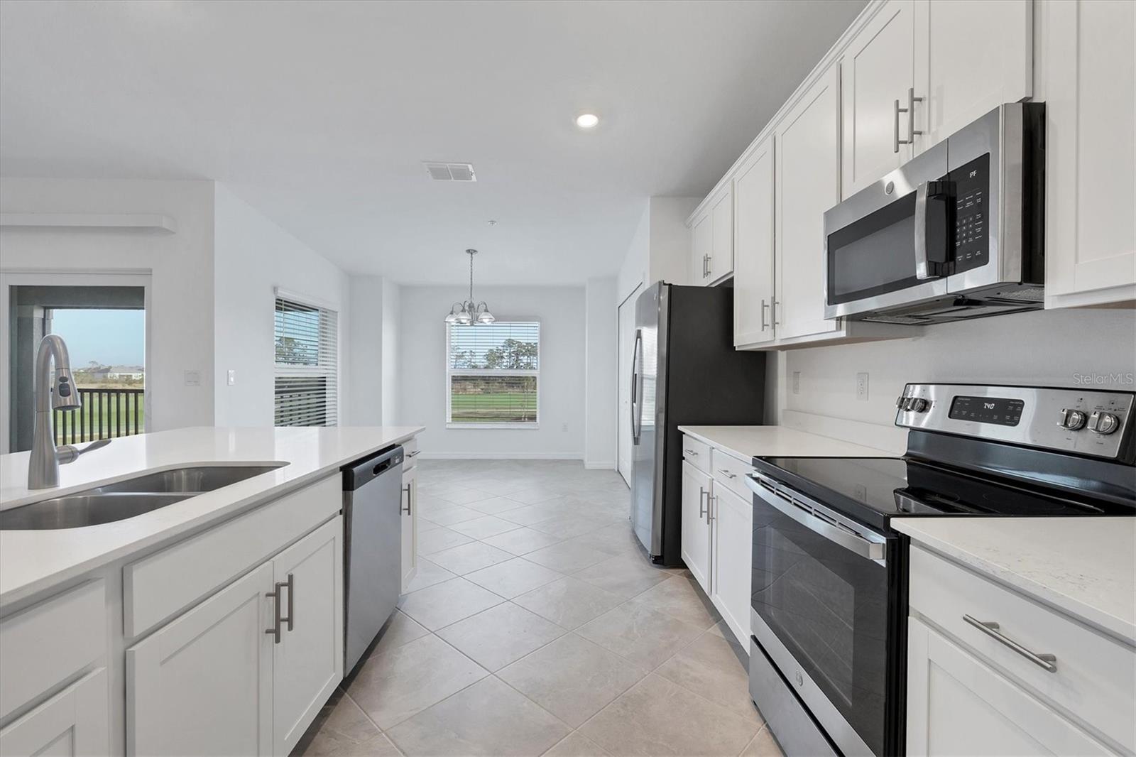 WELLEN PARK GOLF & COUNTRY CLUB - Residential