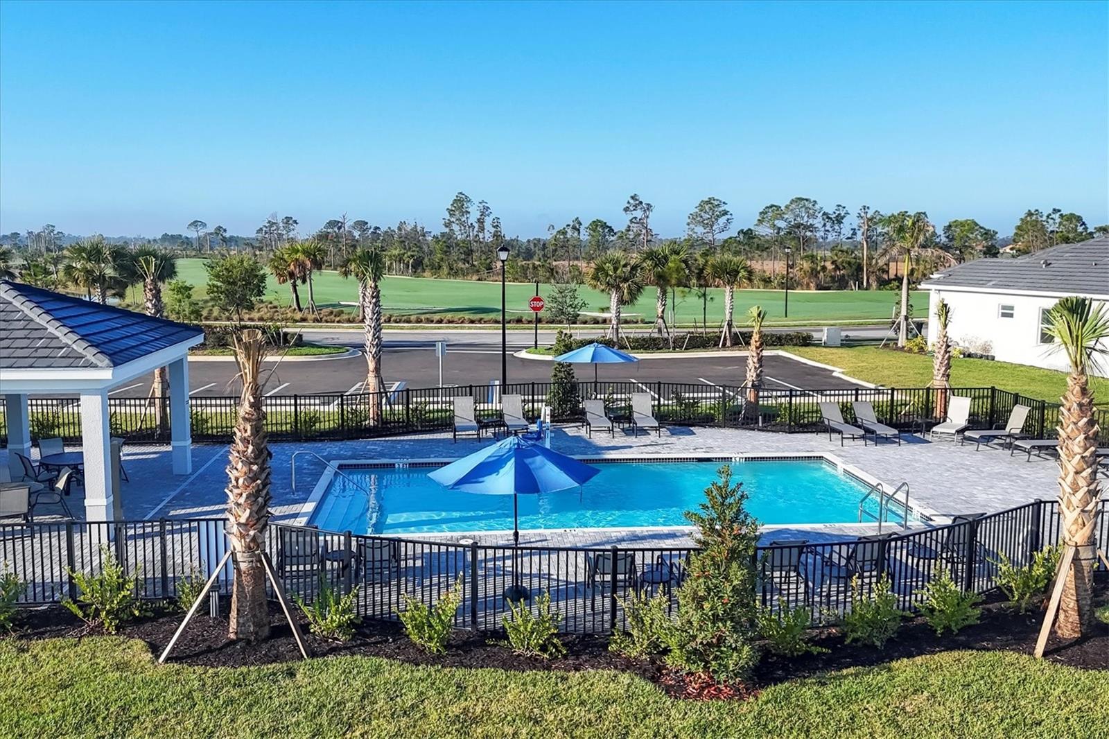 WELLEN PARK GOLF & COUNTRY CLUB - Residential