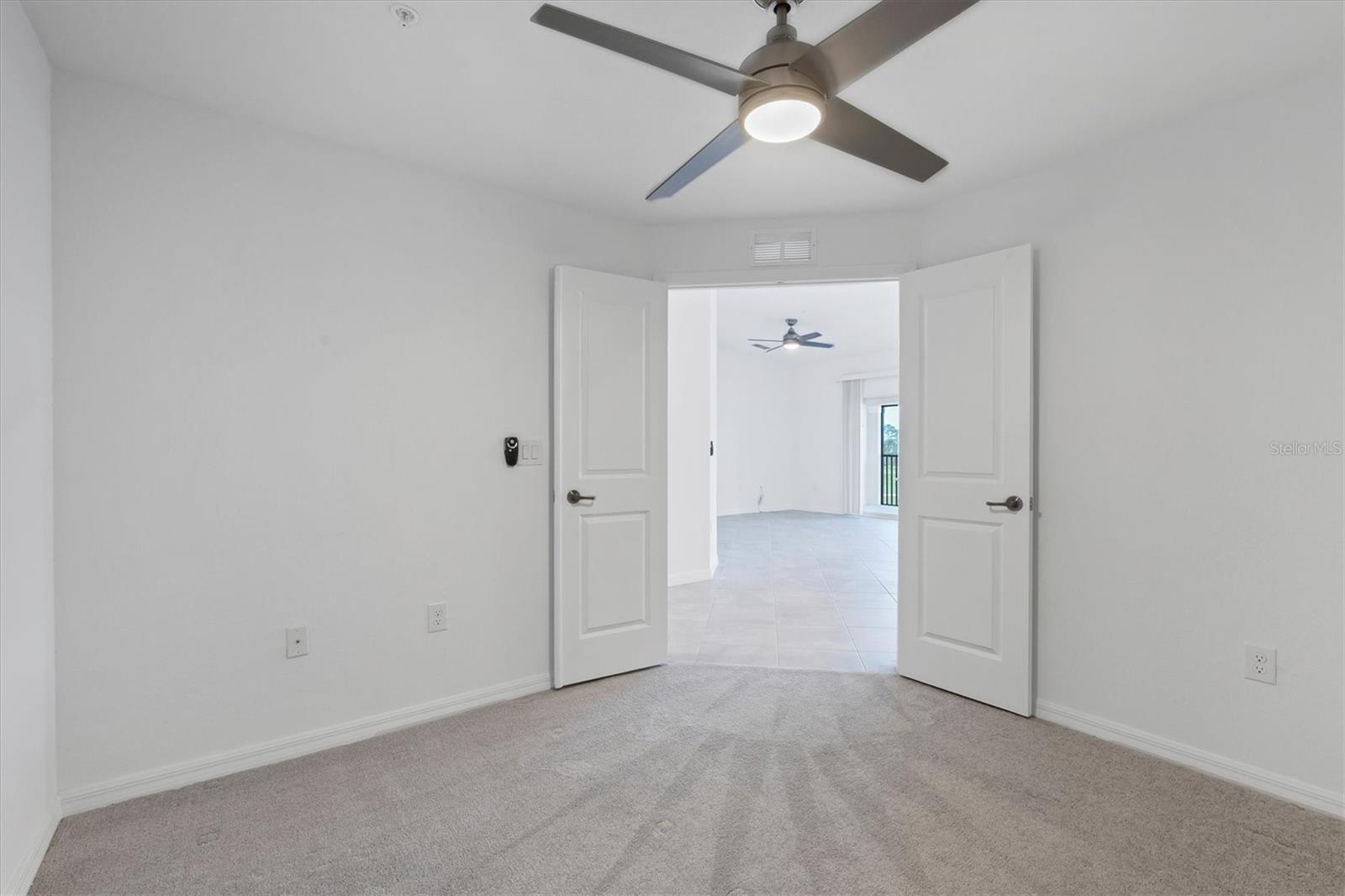 WELLEN PARK GOLF & COUNTRY CLUB - Residential