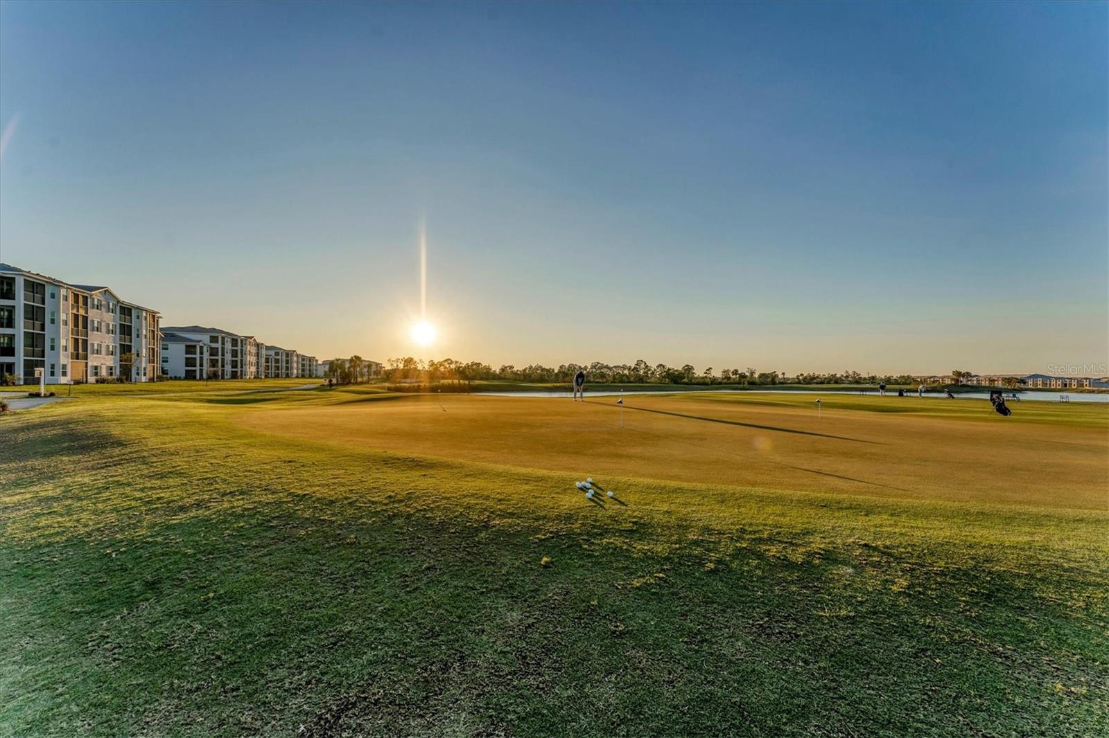 WELLEN PARK GOLF & COUNTRY CLUB - Residential