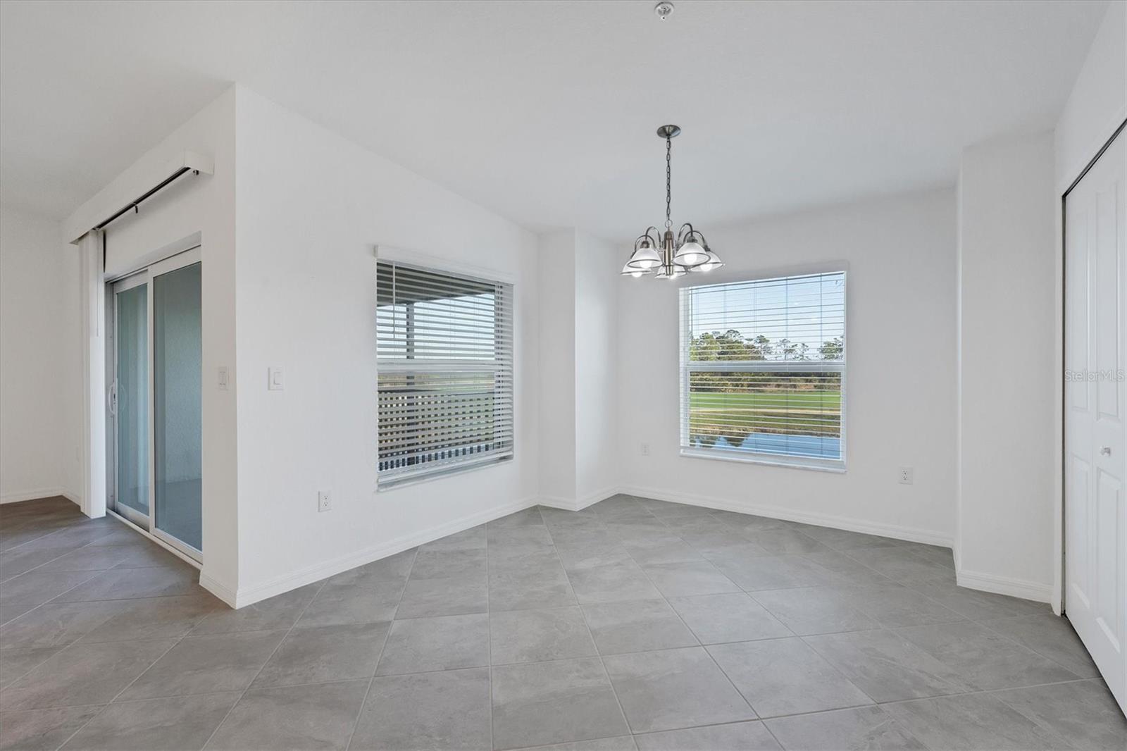 WELLEN PARK GOLF & COUNTRY CLUB - Residential