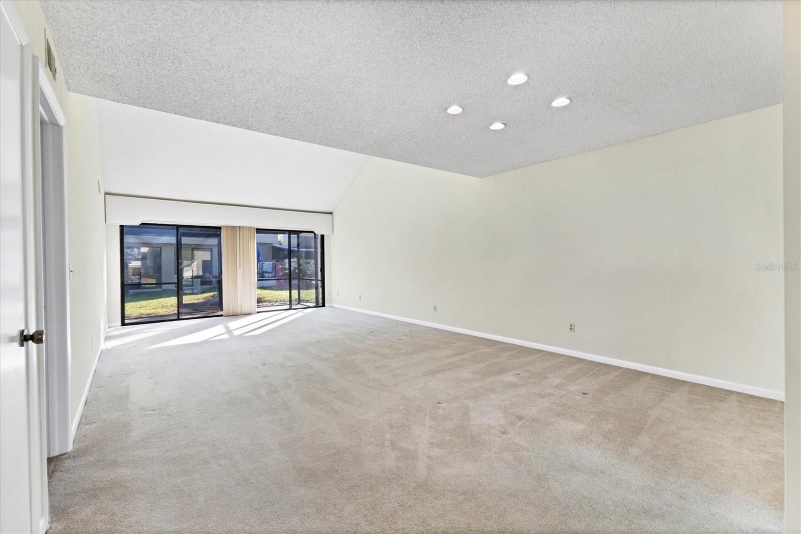 MEADOWLAKE IV - Residential