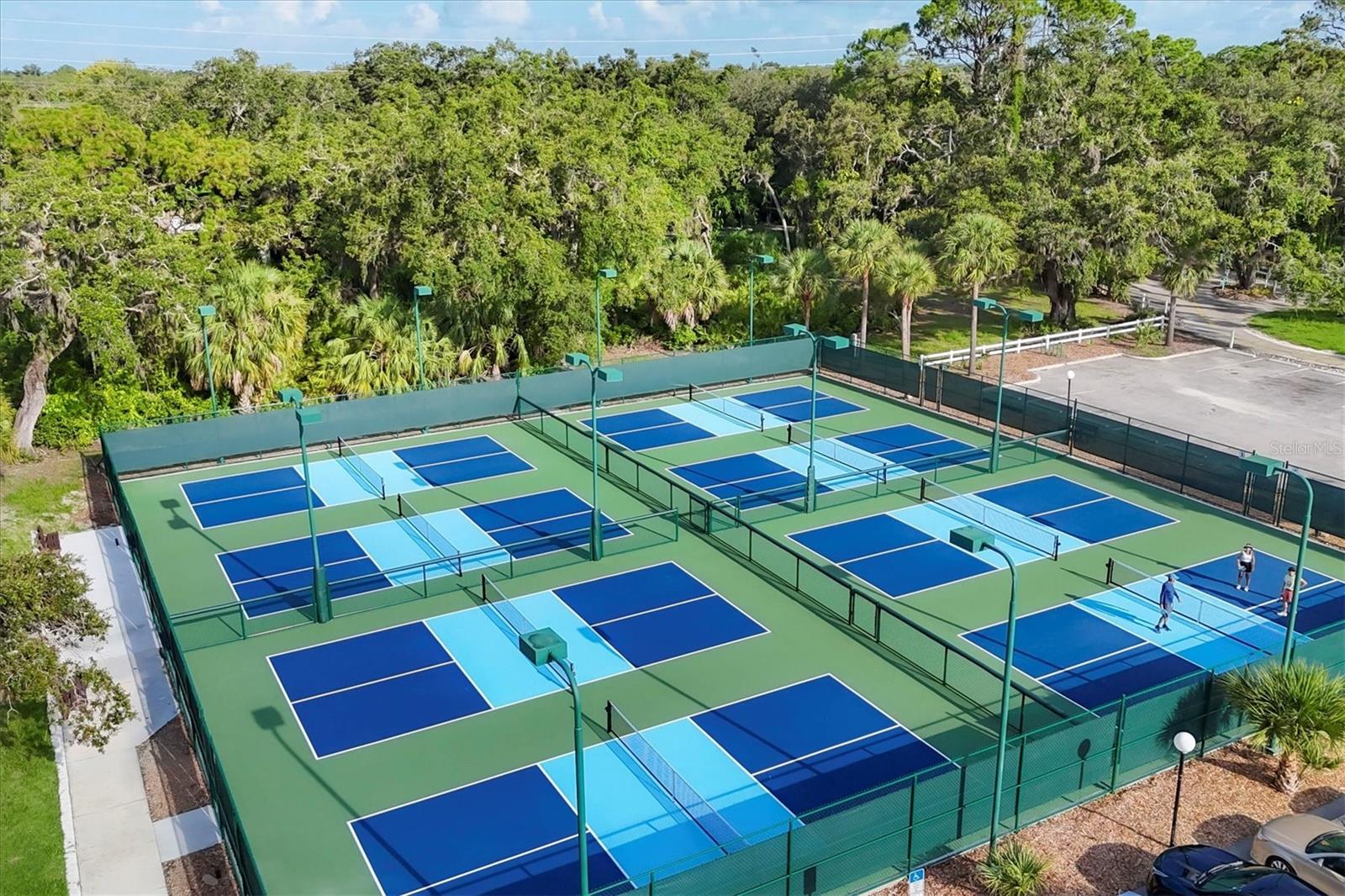 MEADOWLAKE IV - Residential