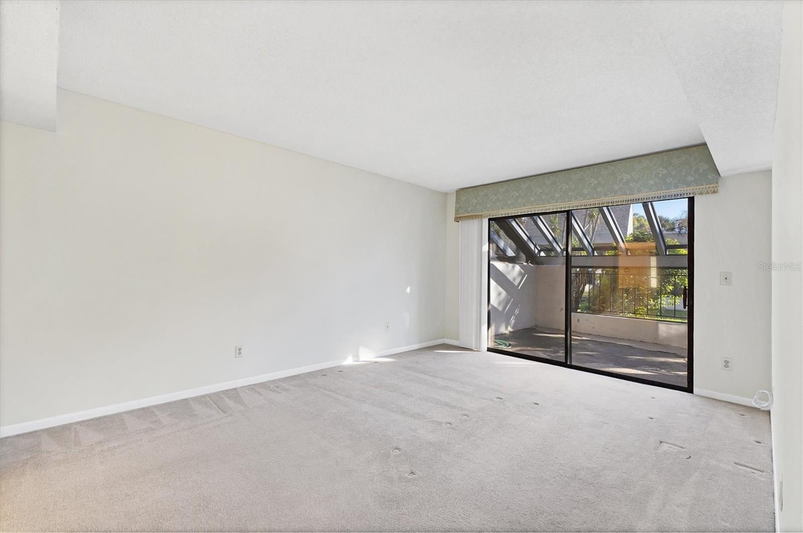 MEADOWLAKE IV - Residential