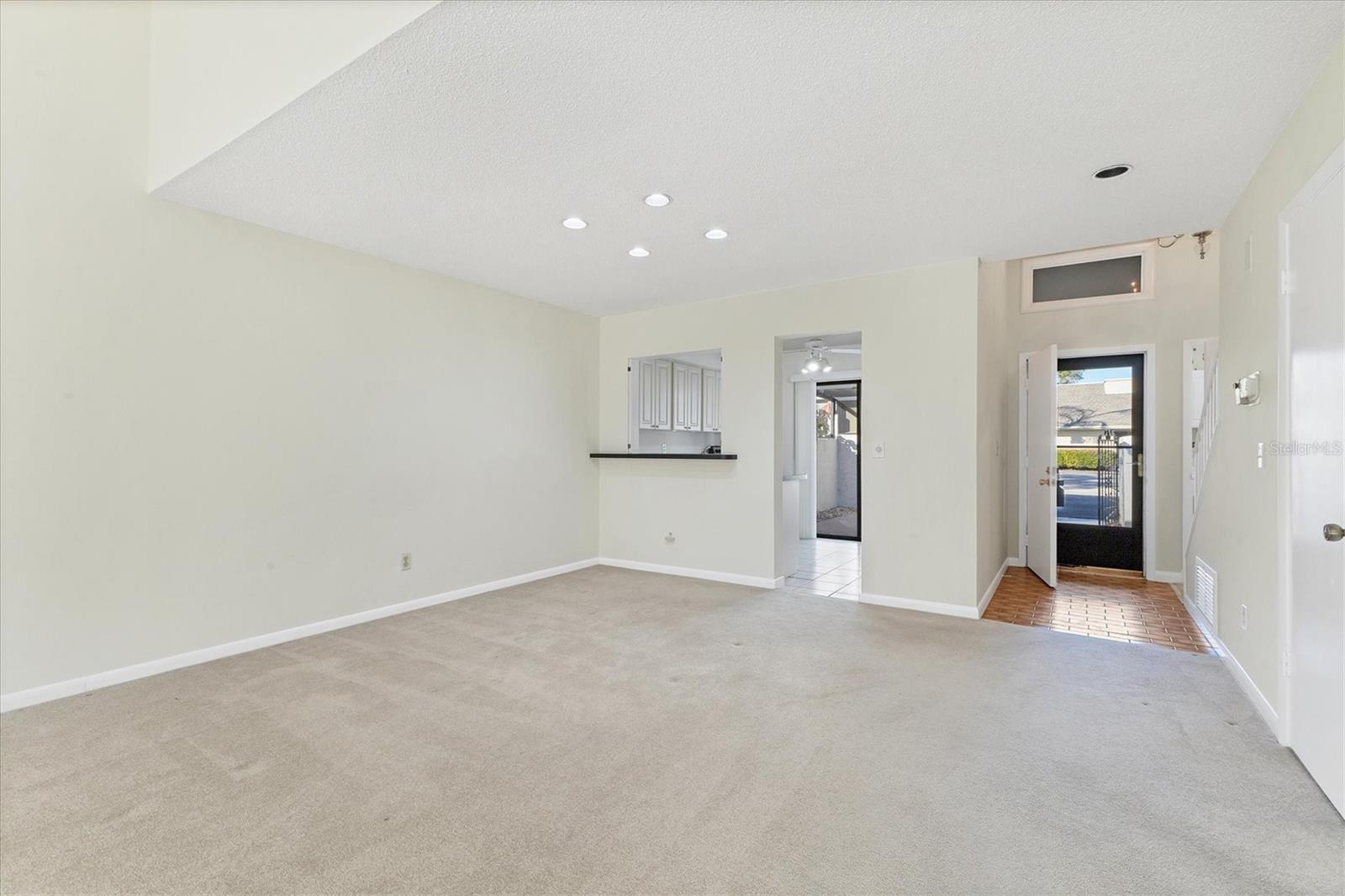 MEADOWLAKE IV - Residential