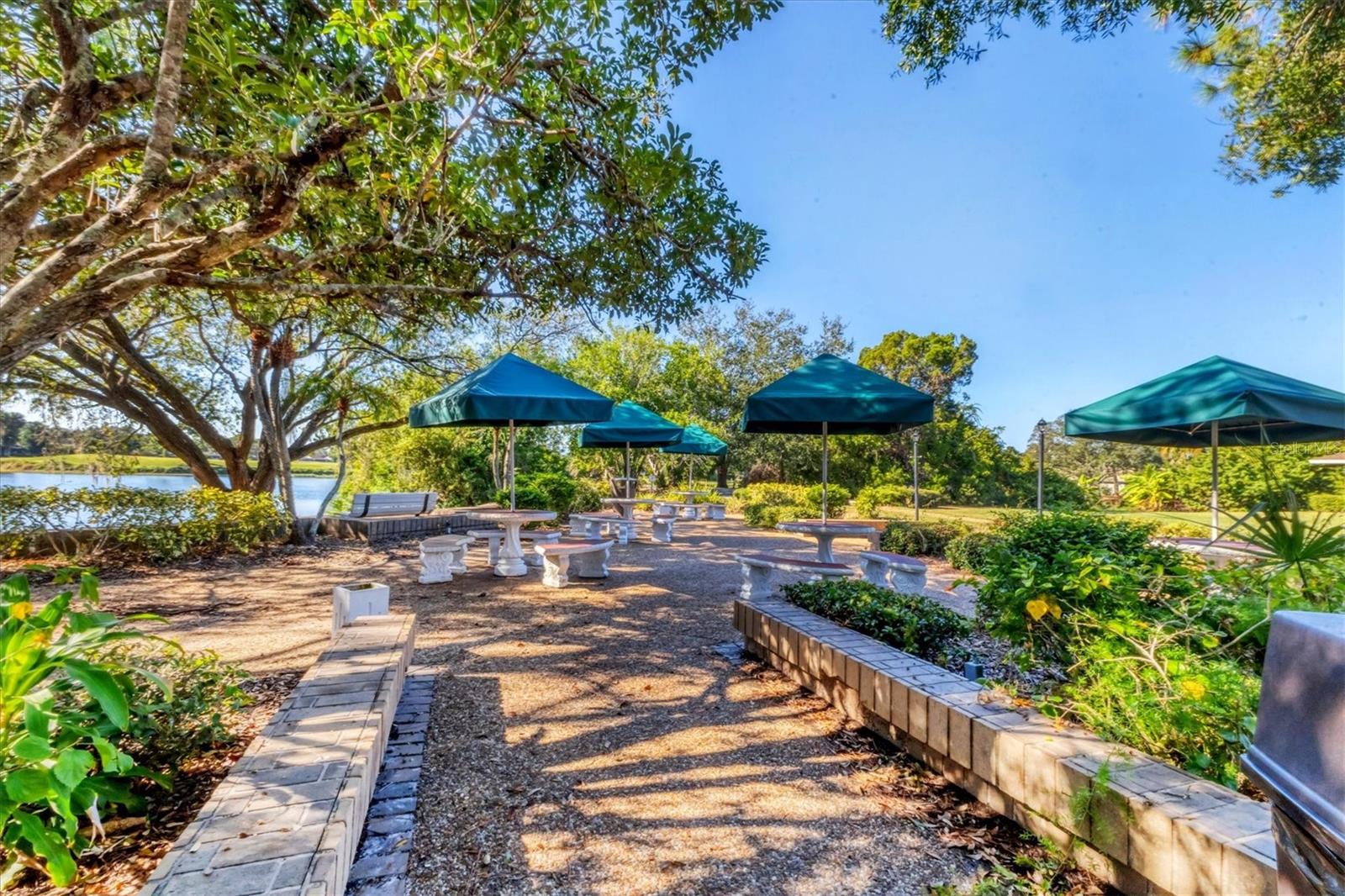 MEADOWLAKE IV - Residential