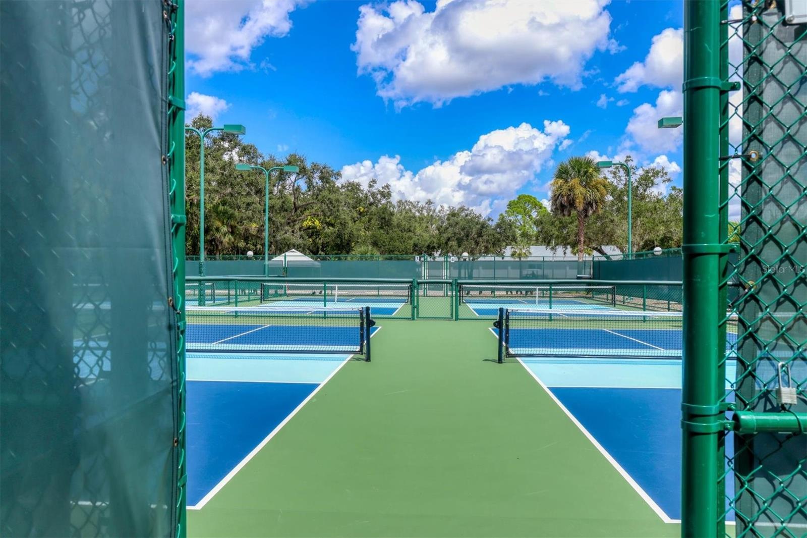 MEADOWLAKE IV - Residential