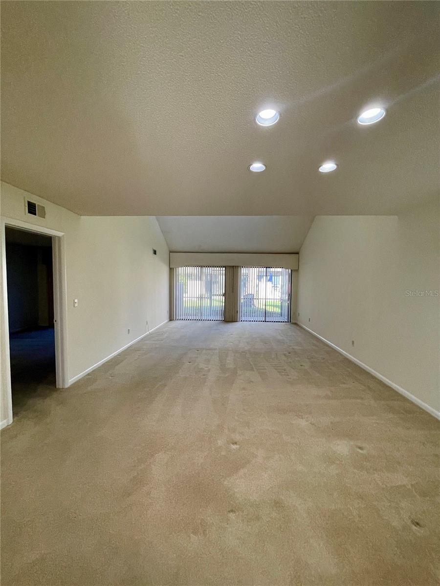 MEADOWLAKE IV - Residential