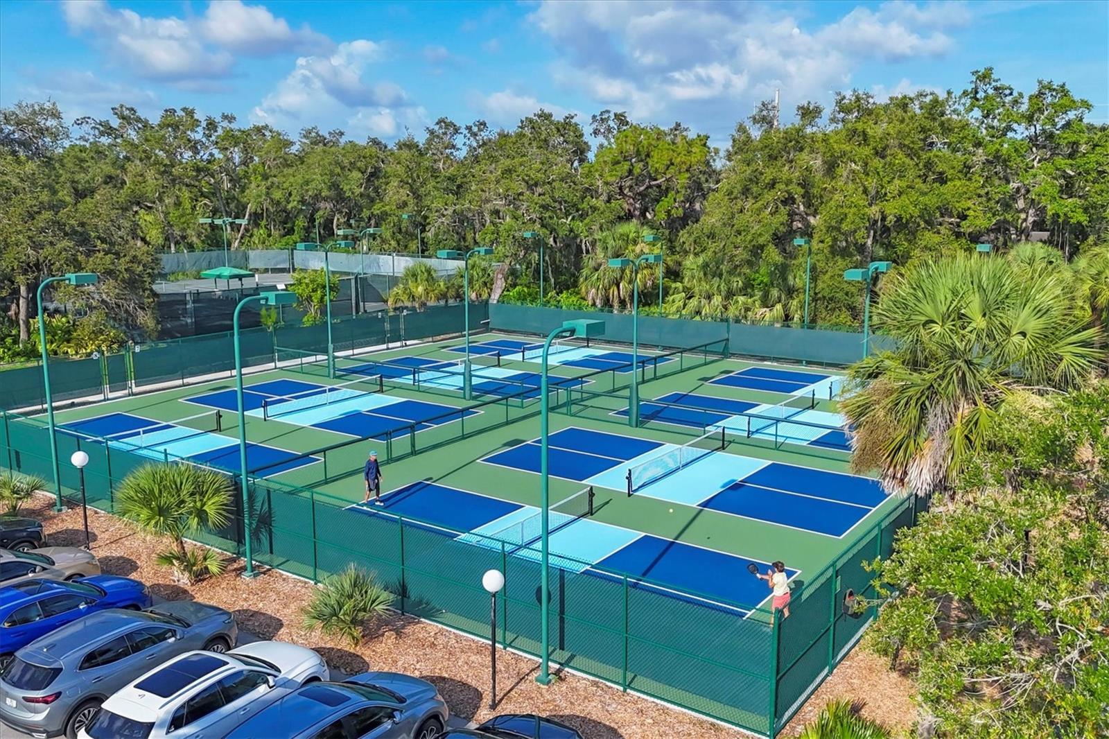 MEADOWLAKE IV - Residential