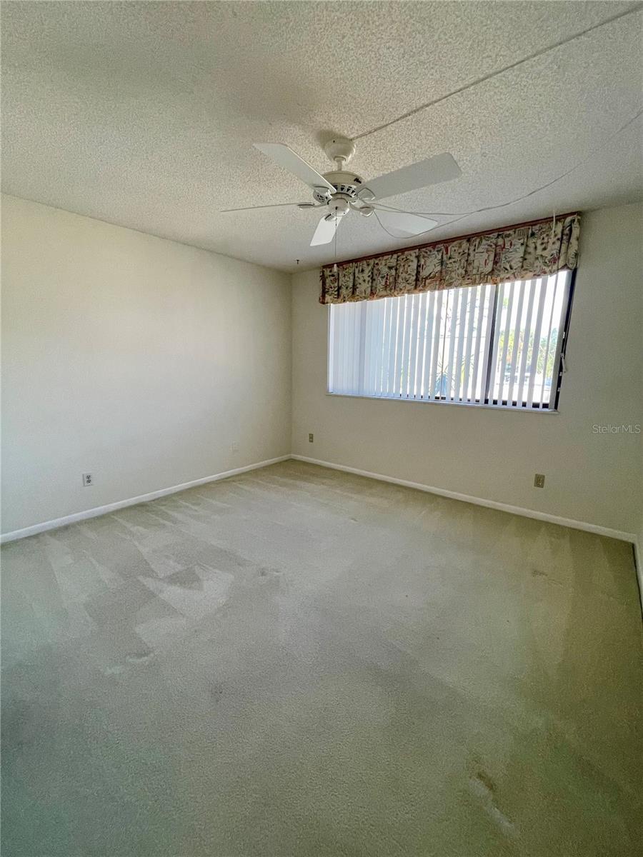 MEADOWLAKE IV - Residential