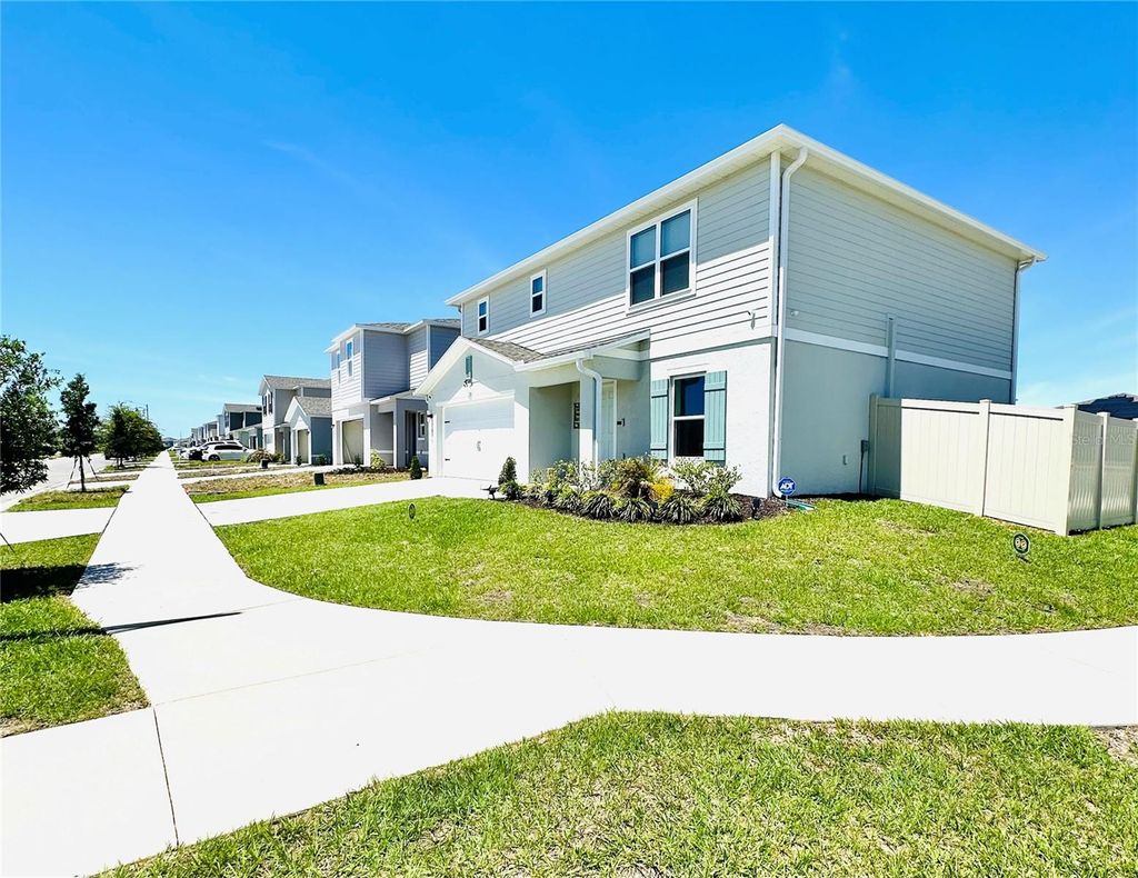 Photo of 1053 Ambleside Dr, Haines City, FL 33844 (MLS # S5148148)