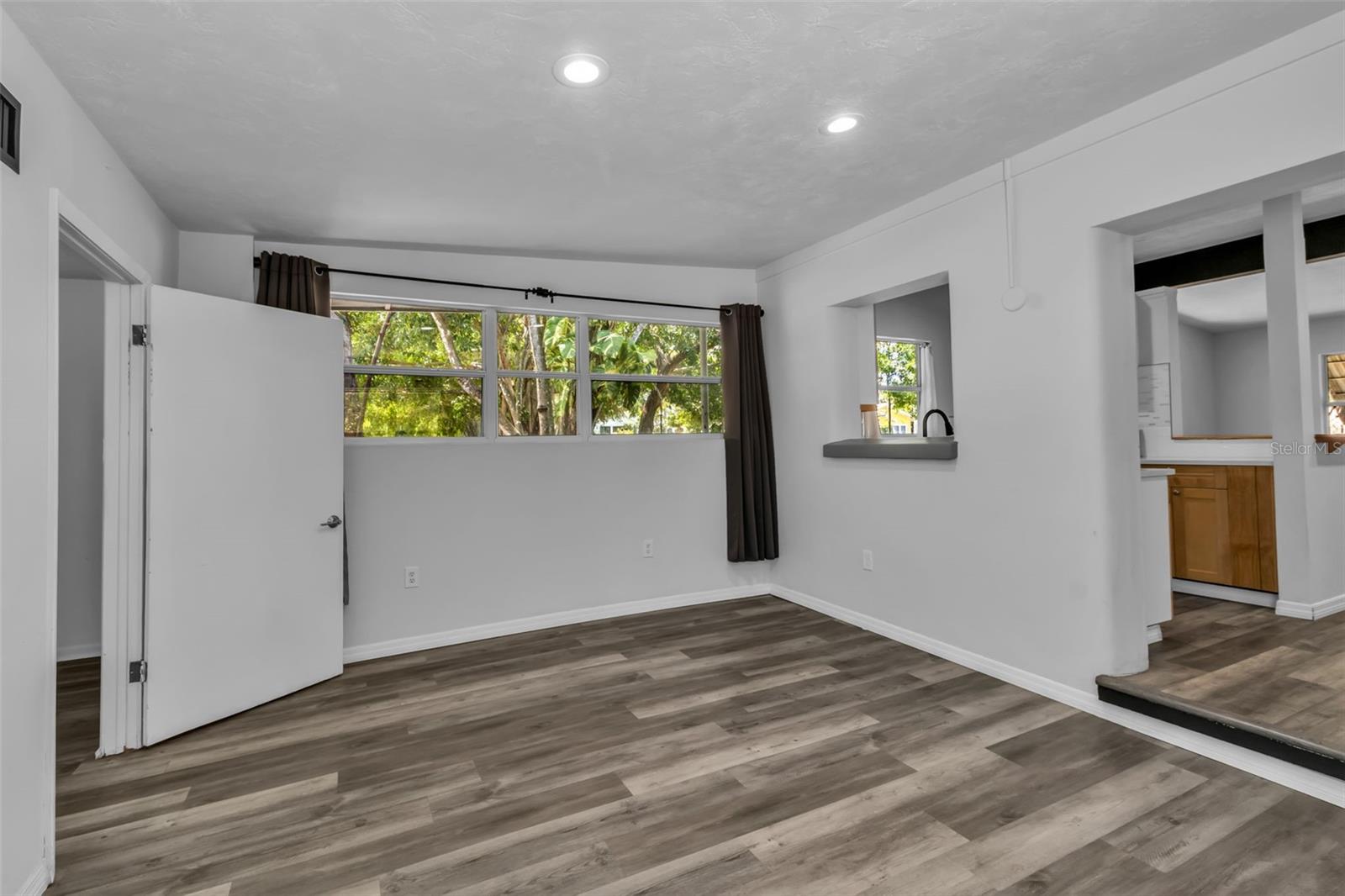 AZALEA TERRACE REP - Residential