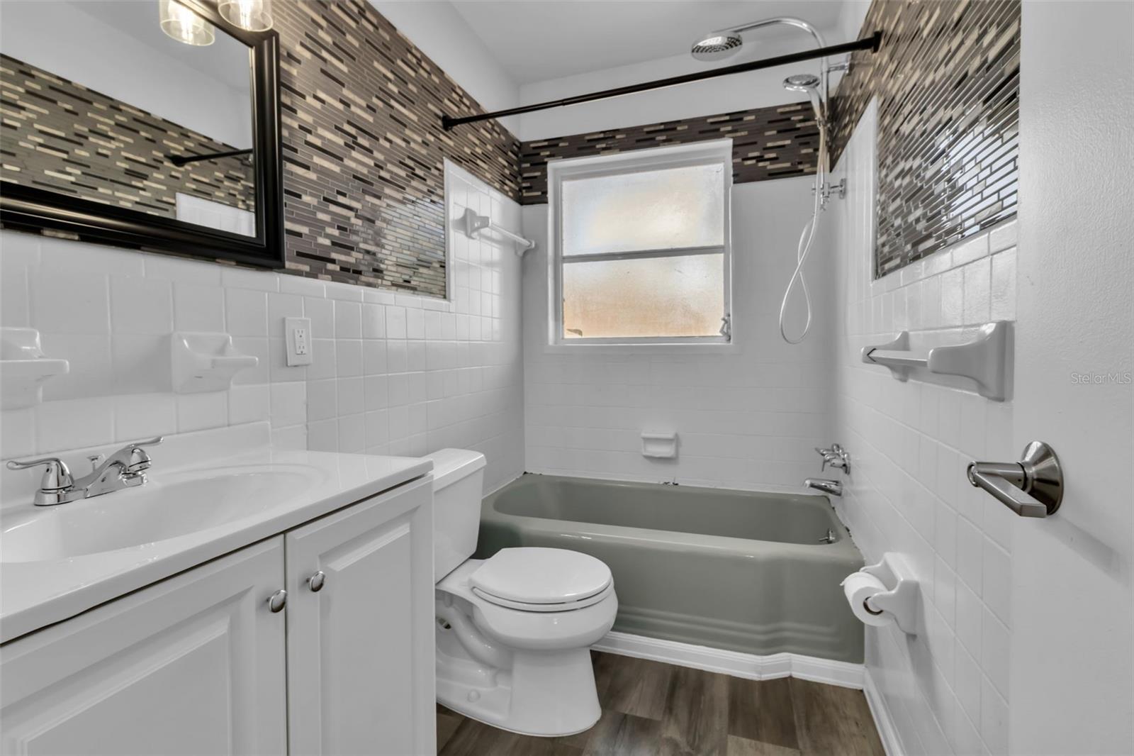 AZALEA TERRACE REP - Residential