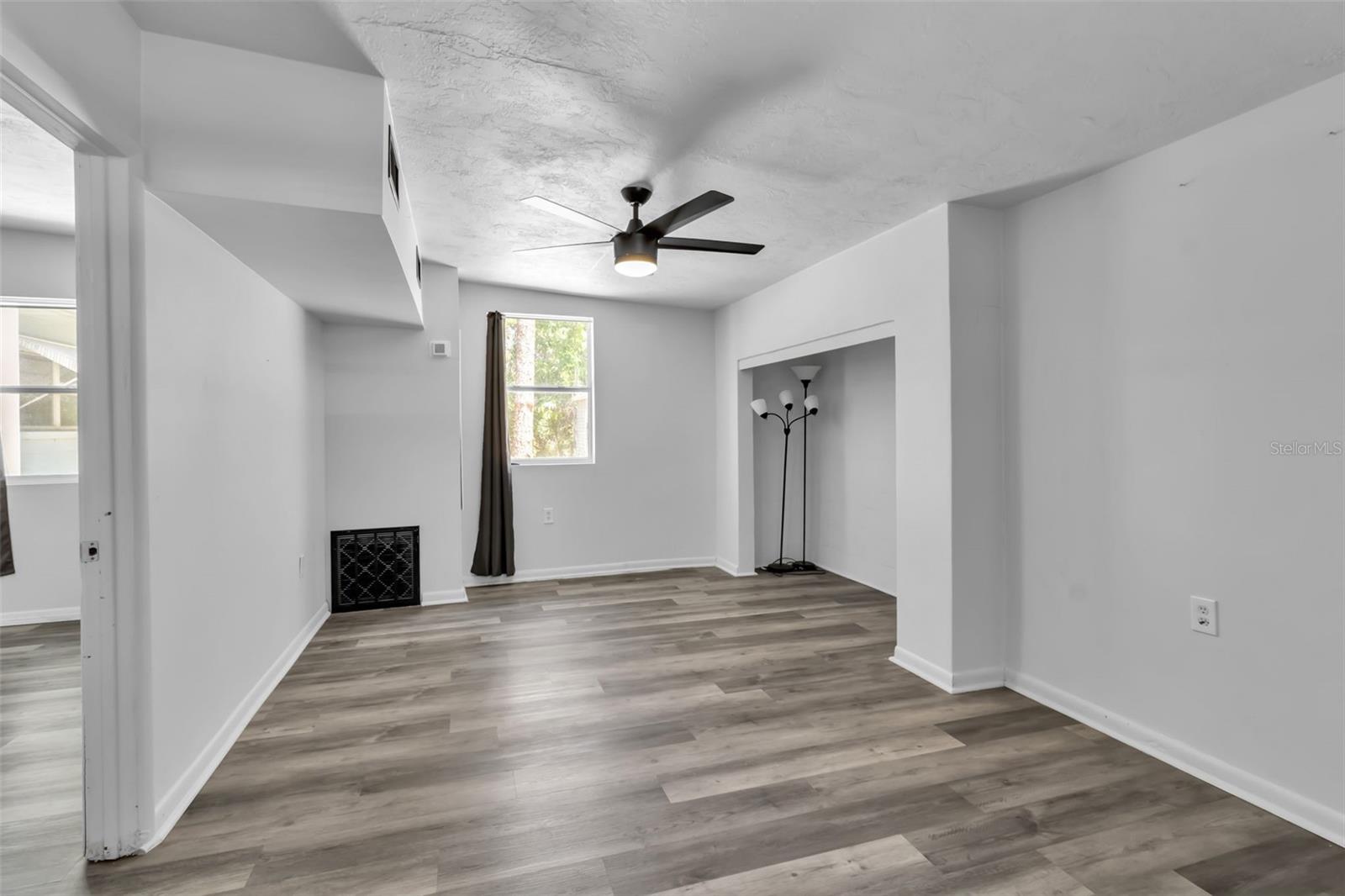 AZALEA TERRACE REP - Residential