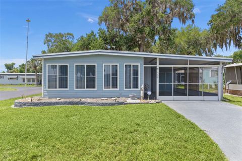Tiny photo for 30 Riverview Drive, Fruitland Park, FL 34731 (MLS # G5112073)