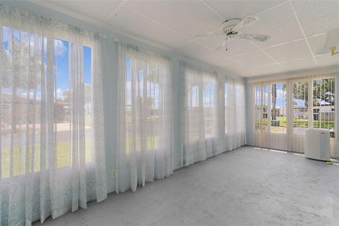 Tiny photo for 30 Riverview Drive, Fruitland Park, FL 34731 (MLS # G5112073)