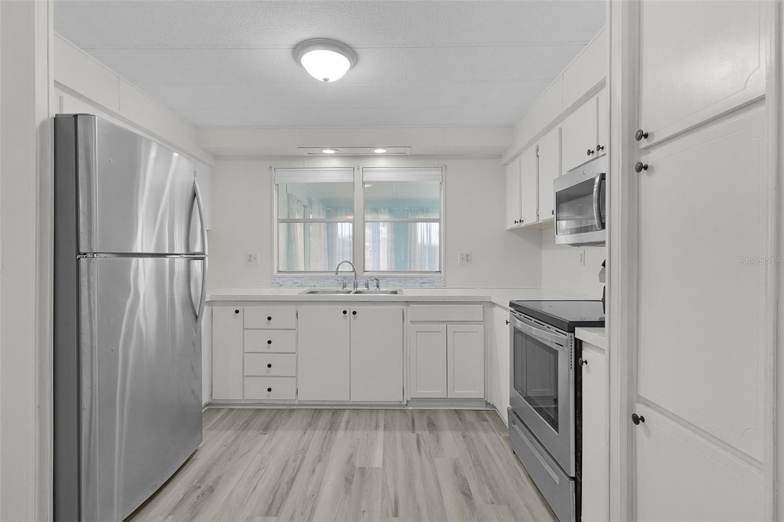 HARBOR OAKS HOMEOWNERS COOPERATIVE SUB - Residential