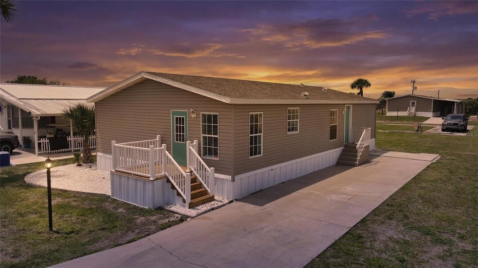 DESOTO VILLAGE - Residential