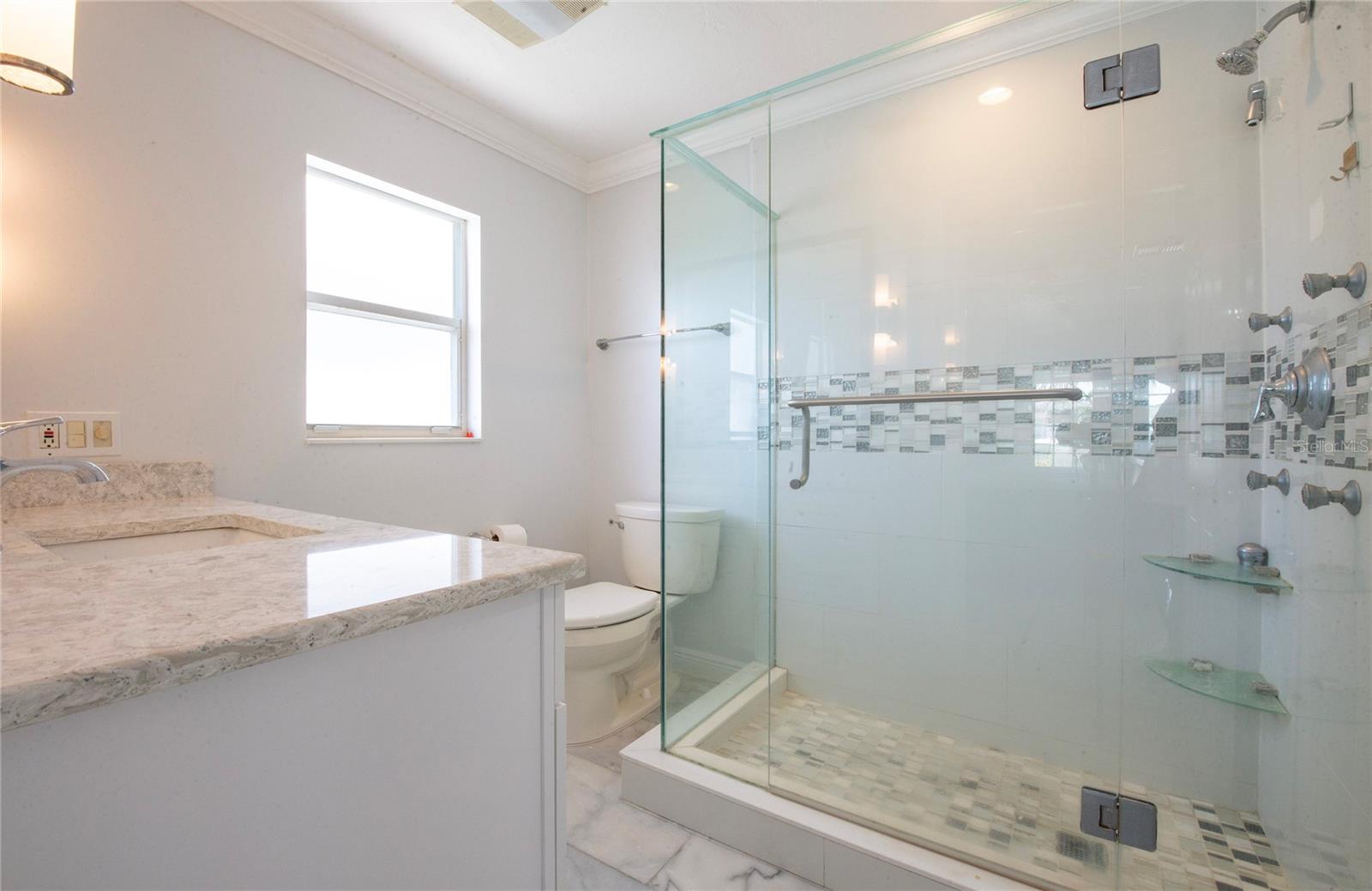 CRYSTAL ISLAND - Residential Lease