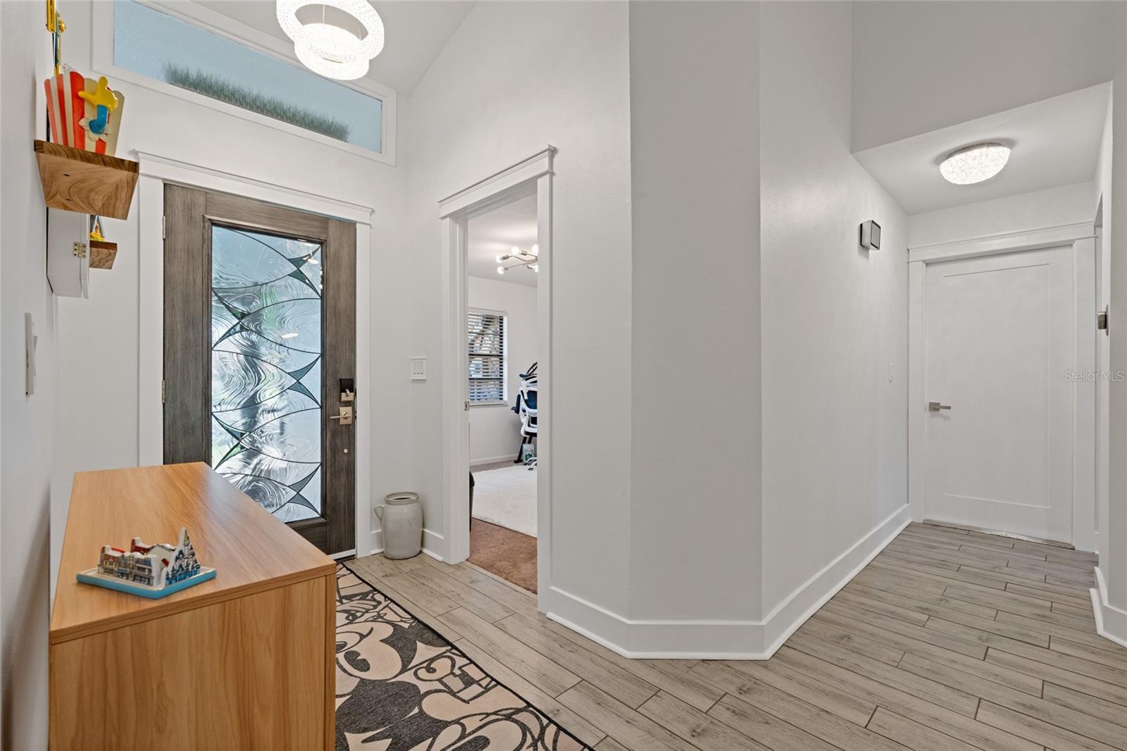 LAKE SEMINOLE VILLAGE - Residential