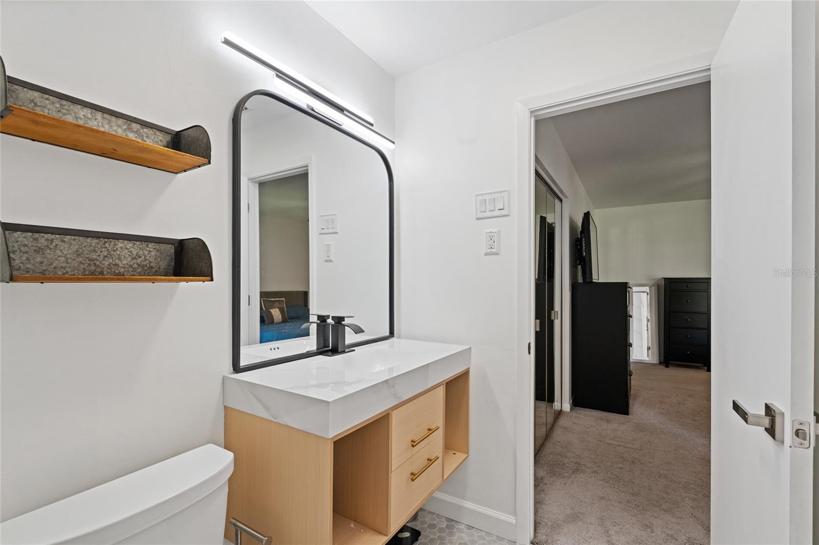 LAKE SEMINOLE VILLAGE - Residential