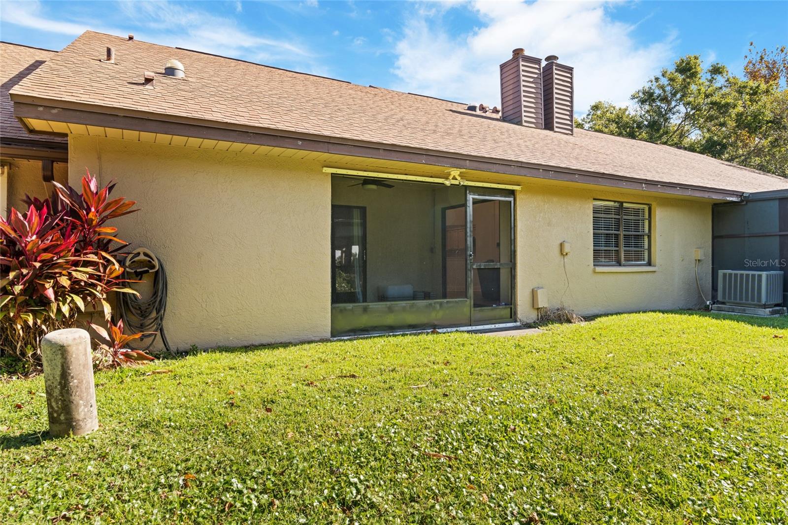 LAKE SEMINOLE VILLAGE - Residential