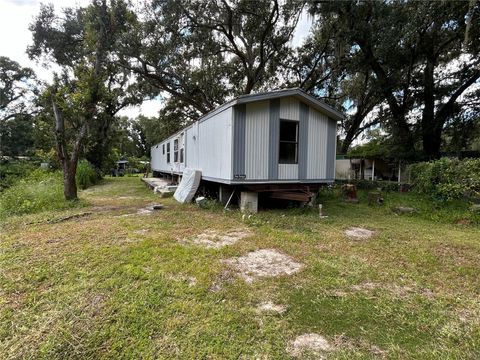 Photo of 846 Nashville Road, Lakeland, FL 33815 (MLS # P4936010)