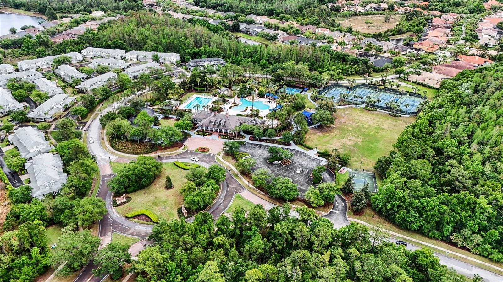 CLUB MANOR WEST OF GRAND HAMPT - Residential