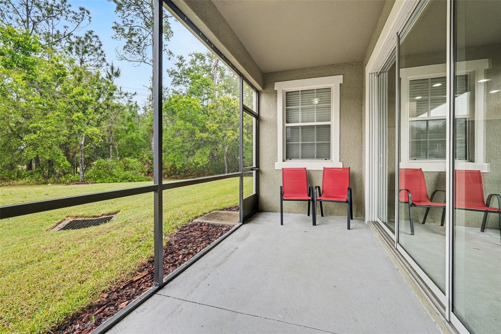 CLUB MANOR WEST OF GRAND HAMPT - Residential